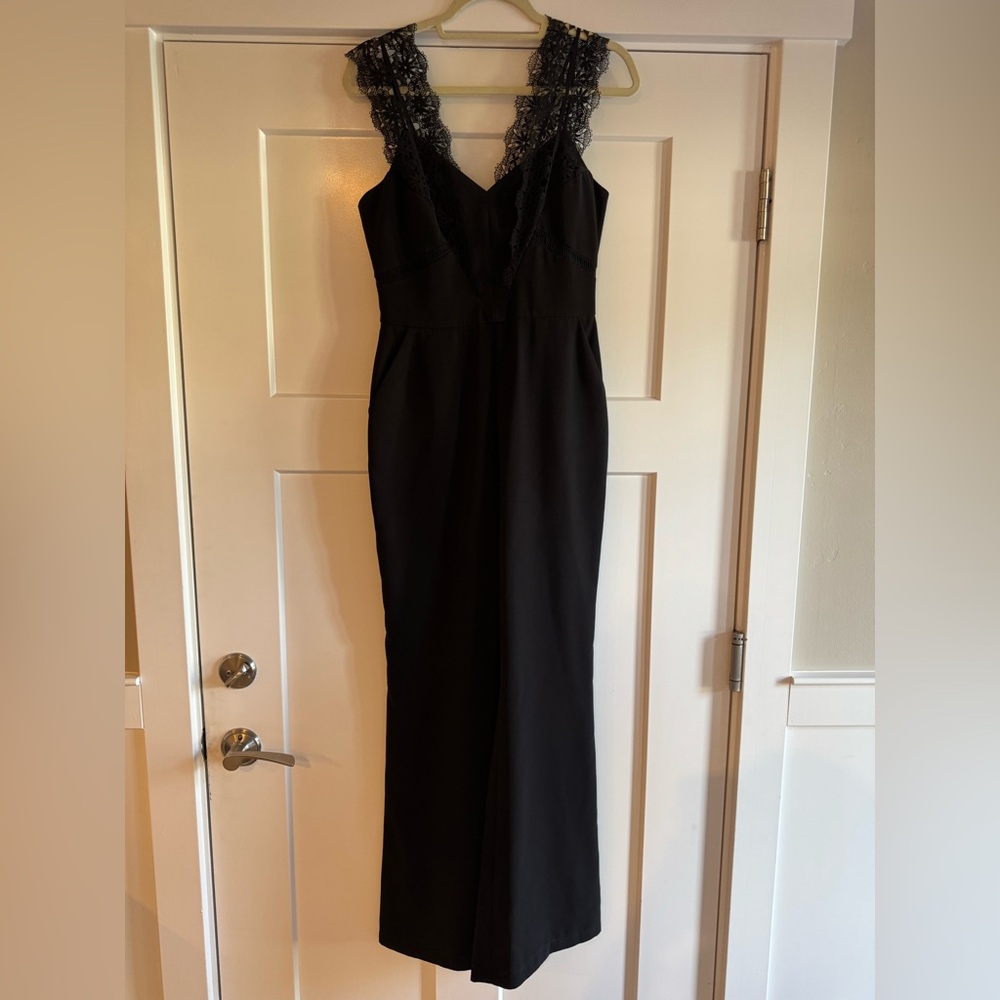 HARLYN BLACK LACE JUMPSUIT